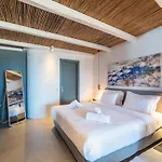 ヴィラ Agavi - Private Pool & Security Included - Ideal For Events カラファティス